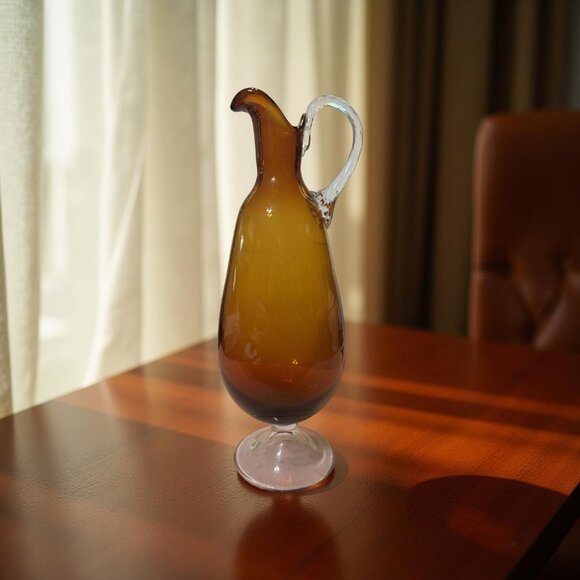 Vintage Pilgrim Art Glass Amberina Ewer – 10.25" Blown Glass Pitcher with Clear - Picture 6 of 10